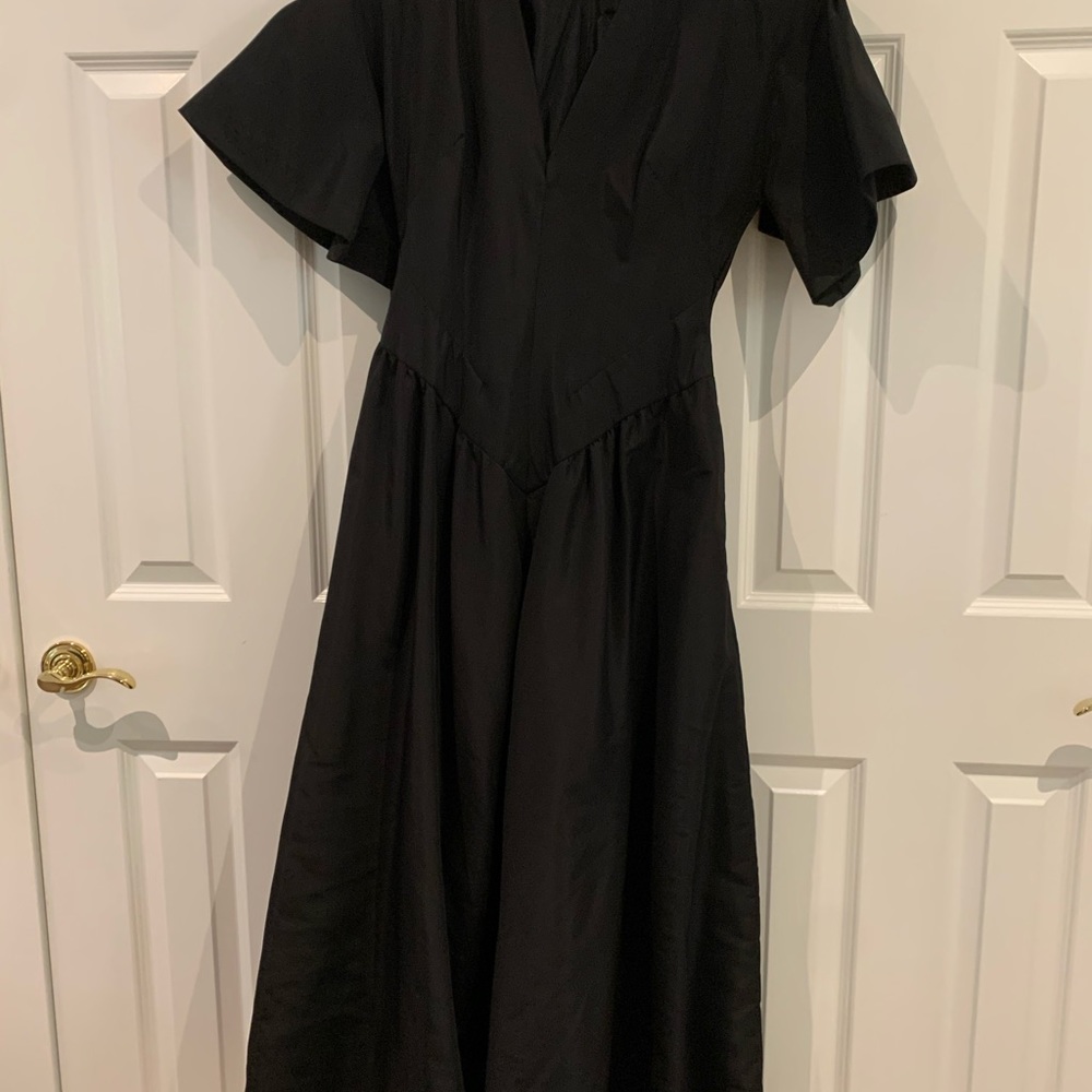 Gorgeous and Elegant Pauline Trigere Black Gown - Picture 10 of 15